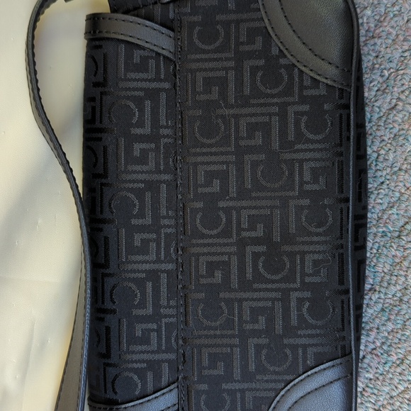 Small purses - Picture 7 of 9